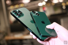 Feast your eyes on the new green iPhone 13 and 13 Pro